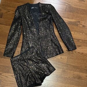 Zara Black Green and Gold Sequin Blazer and Shorts. Both XS